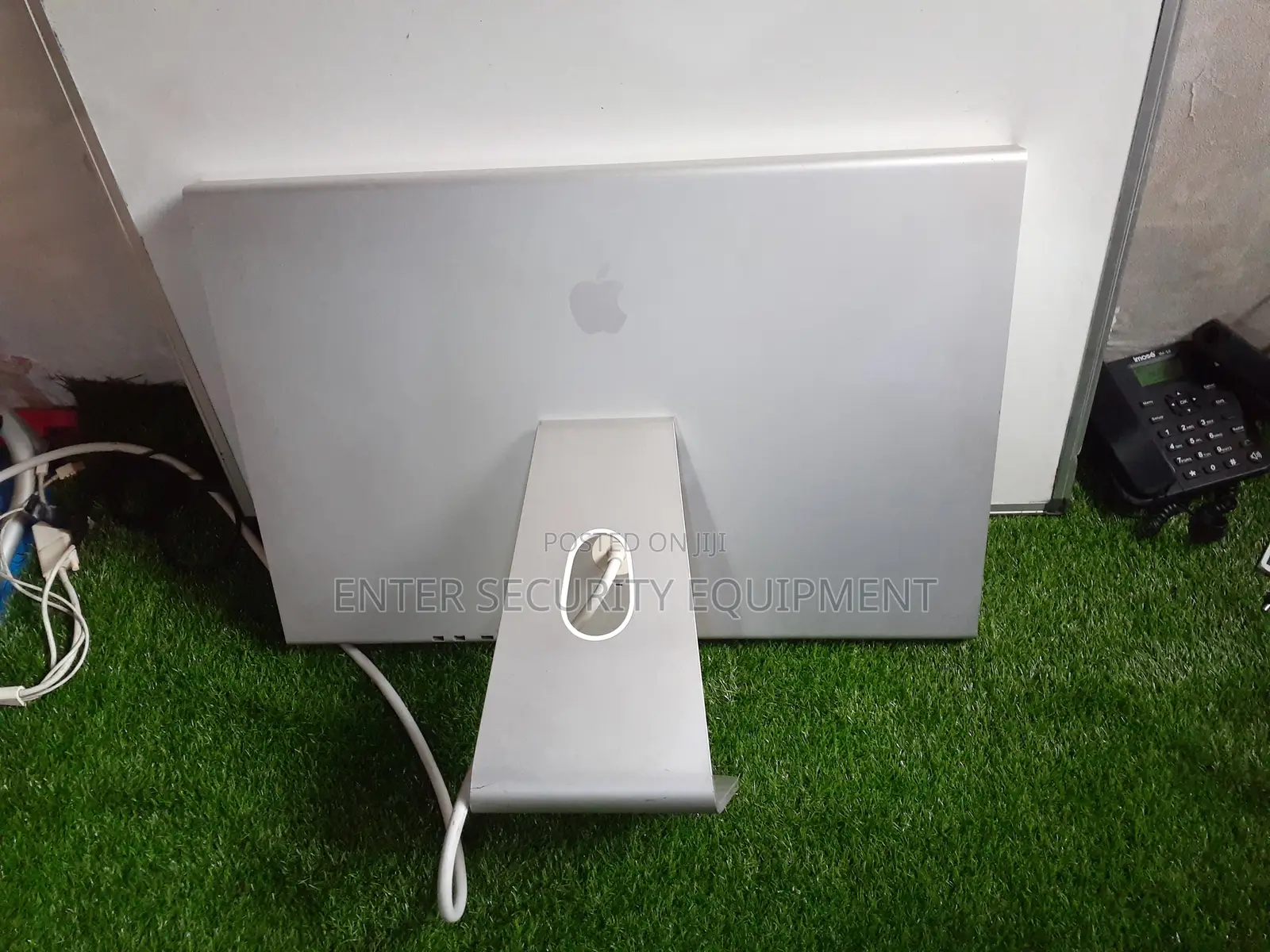 Apple Monitor 27inchs