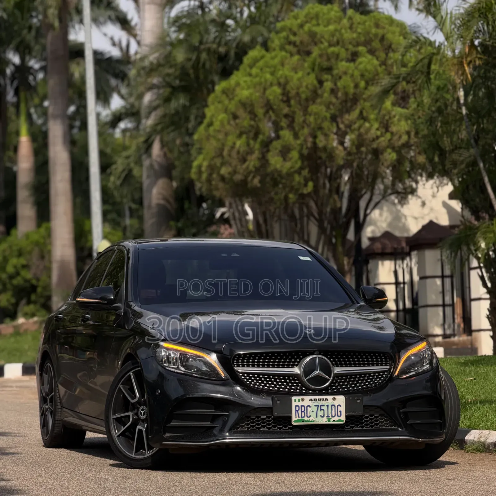 Mercedes-Benz C300 2021 Black