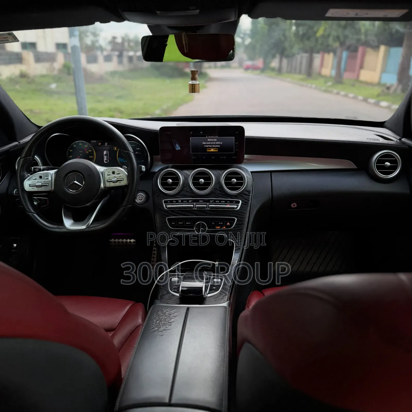 Mercedes-Benz C300 2021 Black
