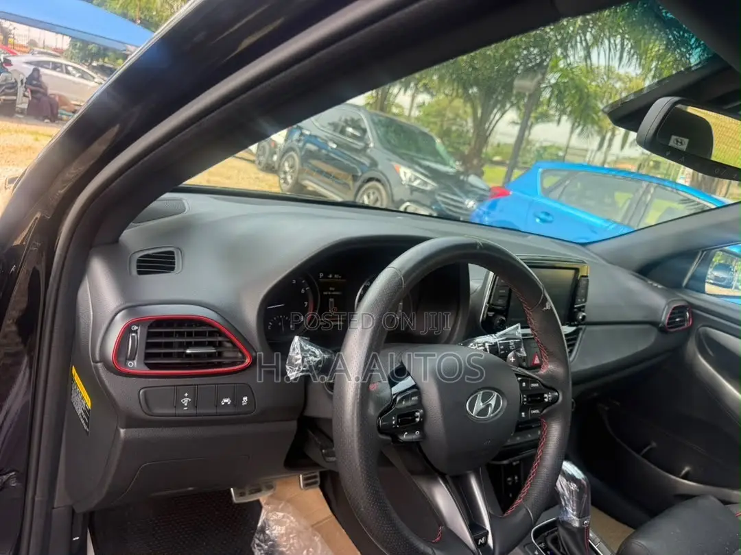 Hyundai Elantra Limited 2019 Black