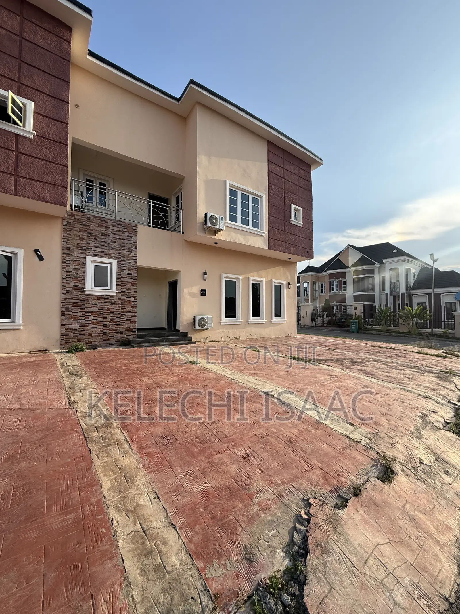 Furnished 3bdrm Duplex in New Planet Homes, Lugbe District for sale