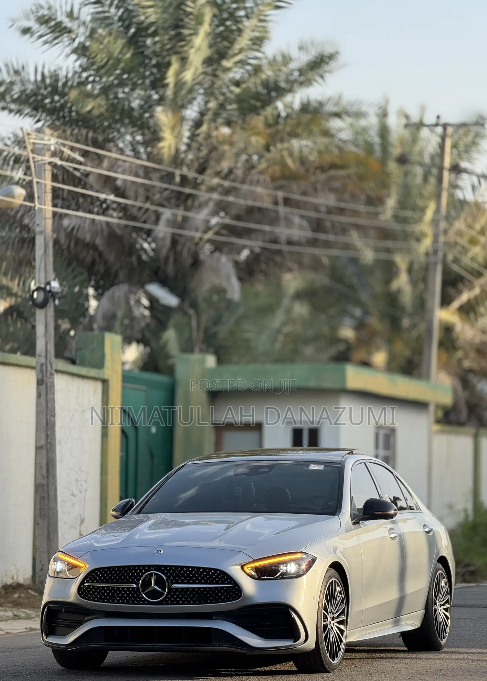 Mercedes-Benz C300 2023 Silver