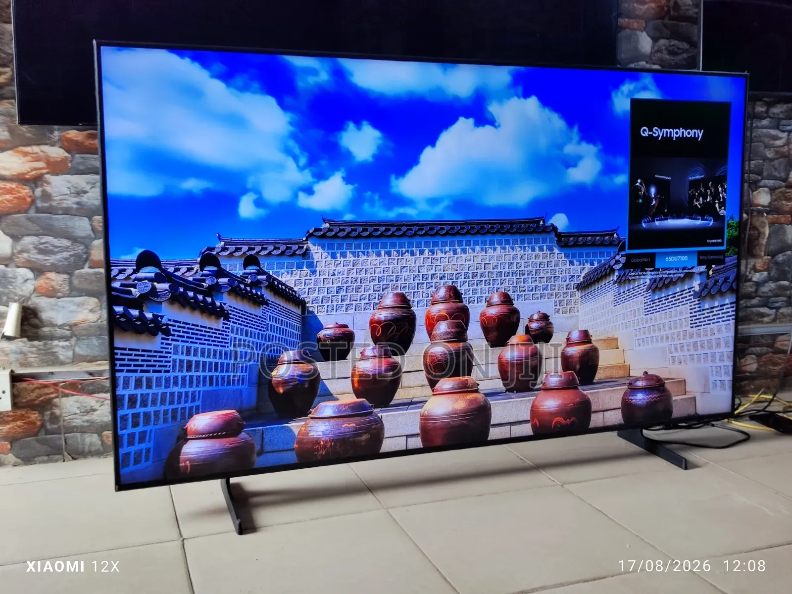Samsung 65" Crystal Uhd HDR Bezel-Less Screen 2024Model Smart TV