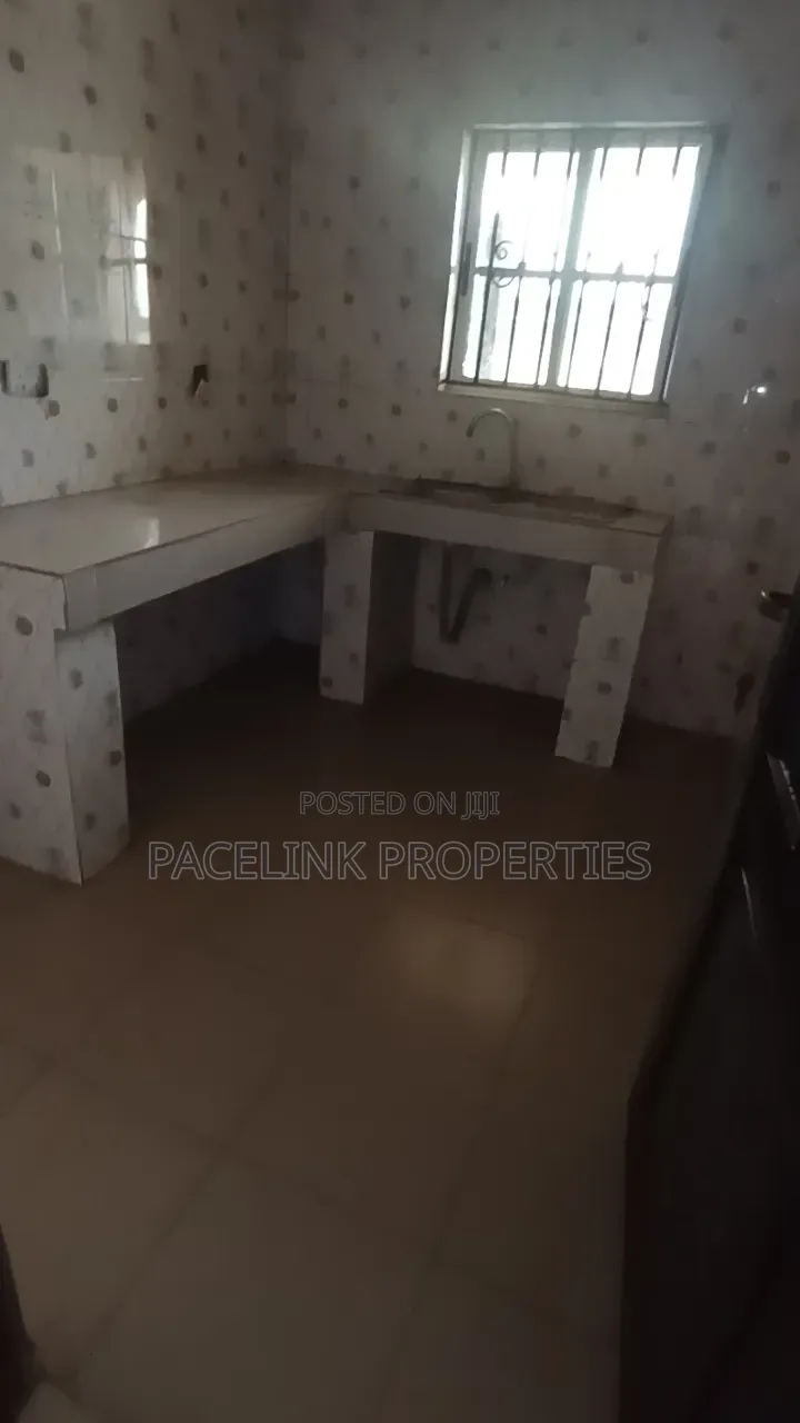 2bdrm Apartment in Ayobo for rent