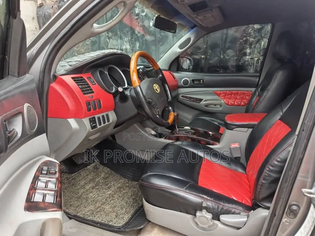 Toyota Tacoma 2007 Gray
