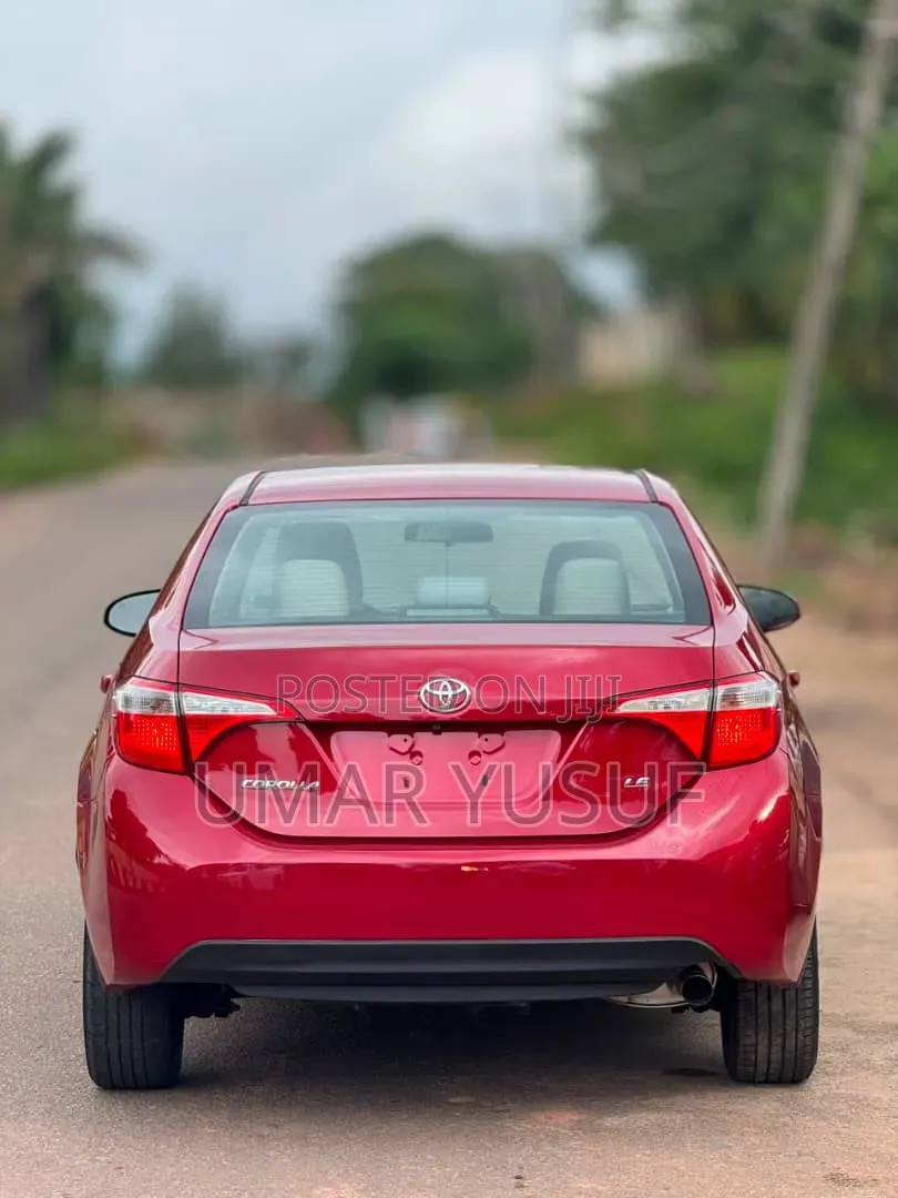 Toyota Corolla 2014 Red