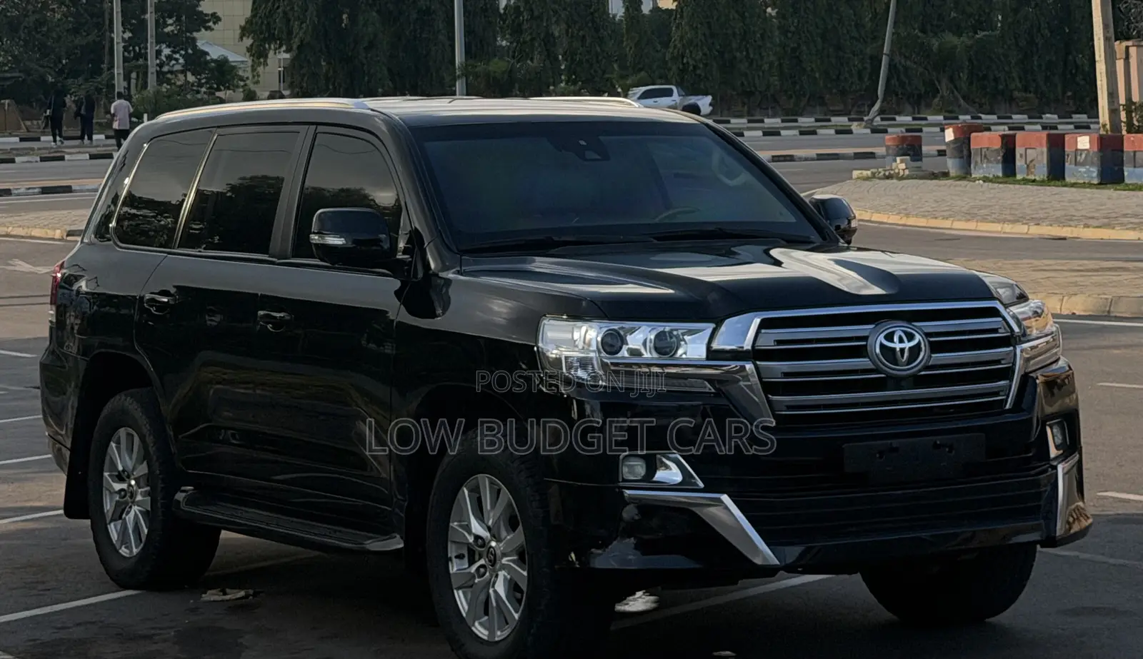 Toyota Land Cruiser 4.5 V8 GXR 2021 Black