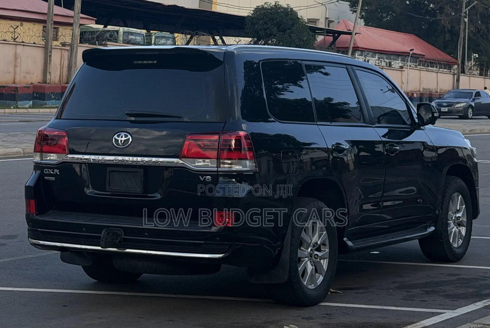 Toyota Land Cruiser 4.5 V8 GXR 2021 Black