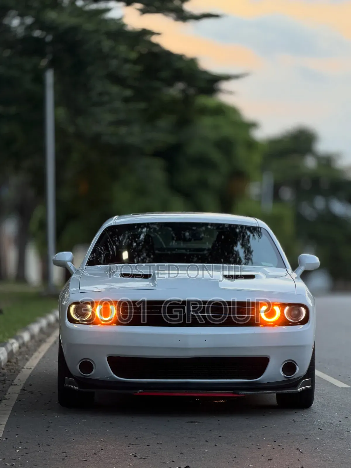 Dodge Challenger 2017 White