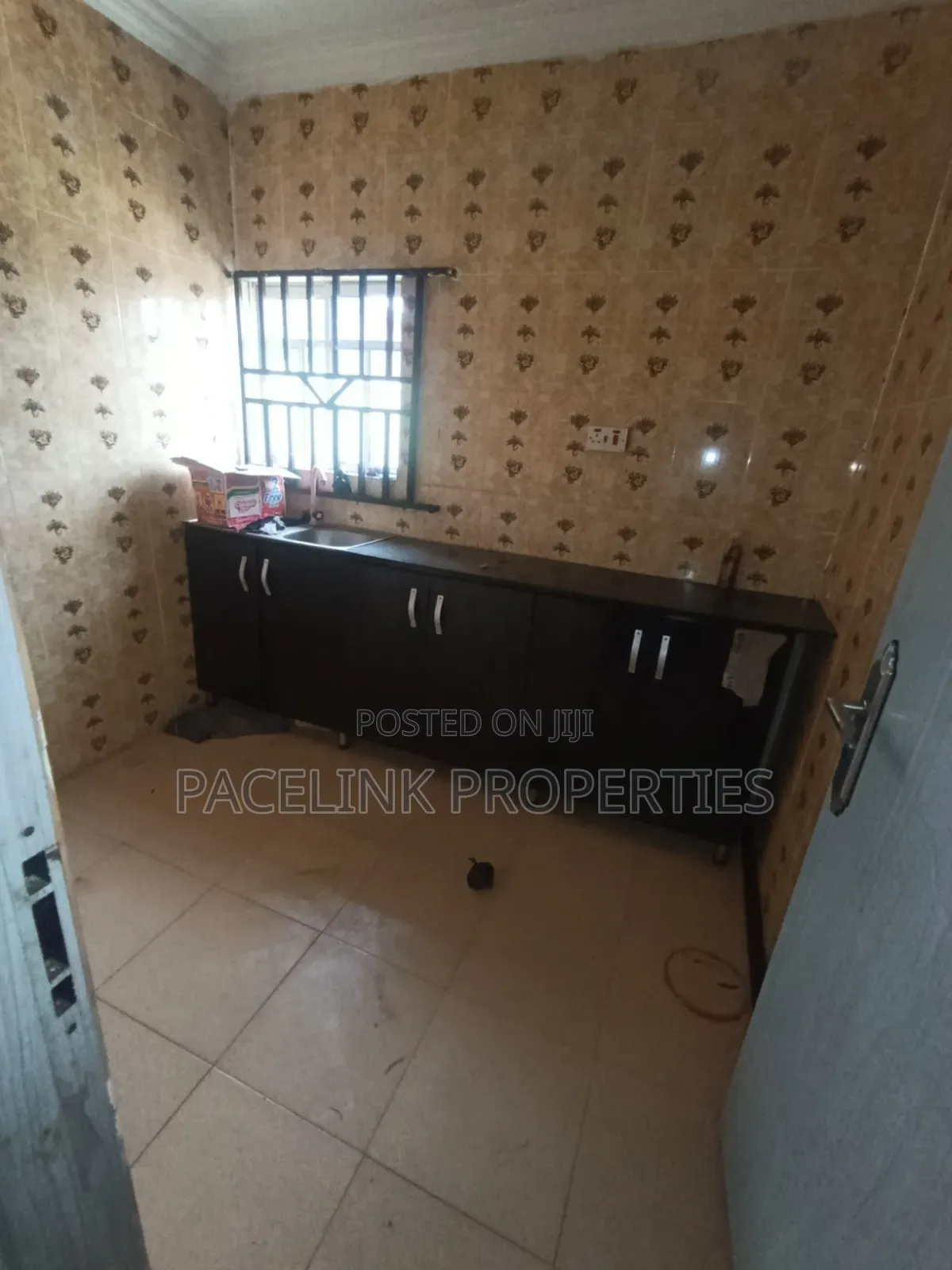 Mini Flat in Ayobo for rent