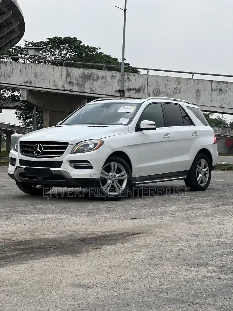 Mercedes-Benz M Class ML350 4MATIC 4dr SUV AWD (3.5L 6cyl 7A) 2015
