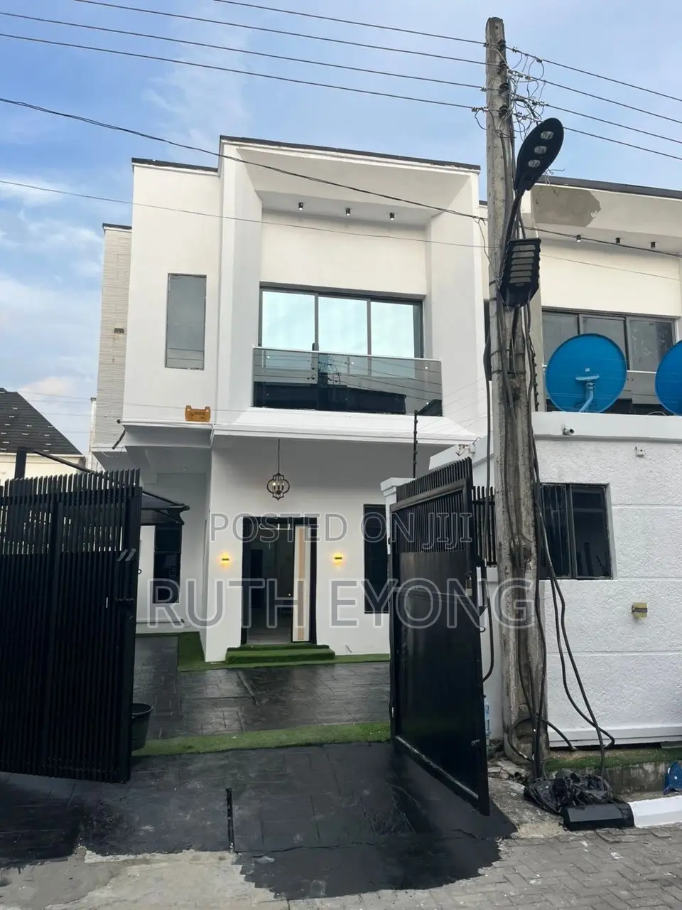 4bdrm Duplex in Chevron Lekki Lagos for sale