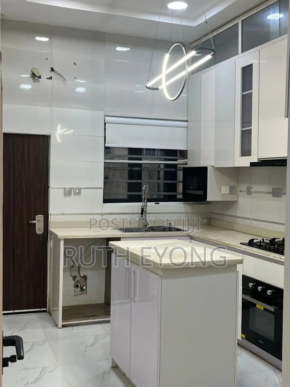 4bdrm Duplex in Chevron Lekki Lagos for sale