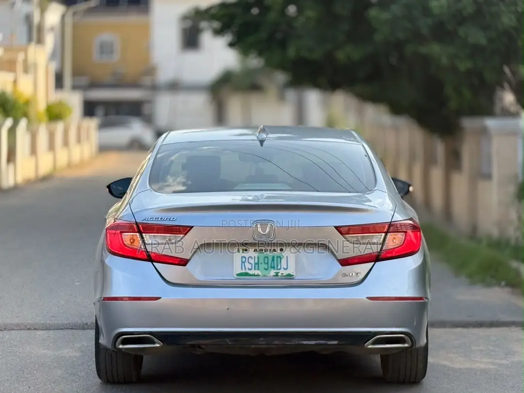 Honda Accord EX-L 2.0T 2018 Blue