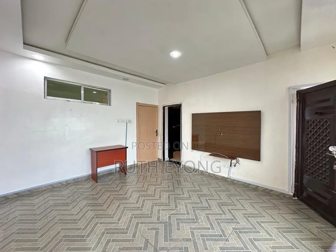 4bdrm Townhouse/Terrace in Lekki Paradise, Chevron for sale