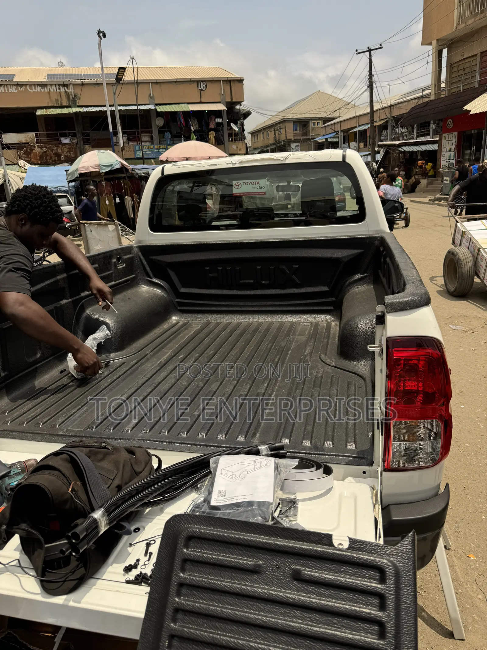 Hilux Automatic Booth Cover