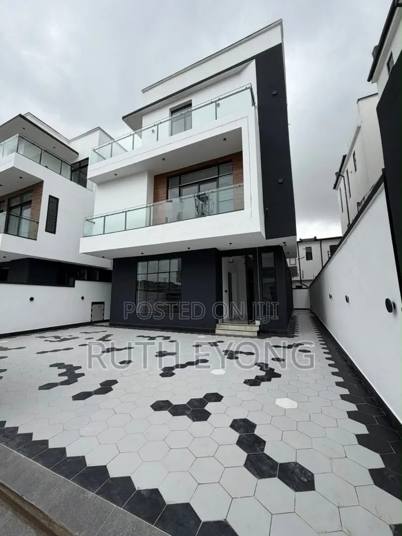 5bdrm Duplex in Chevron Lekki Lagos for sale