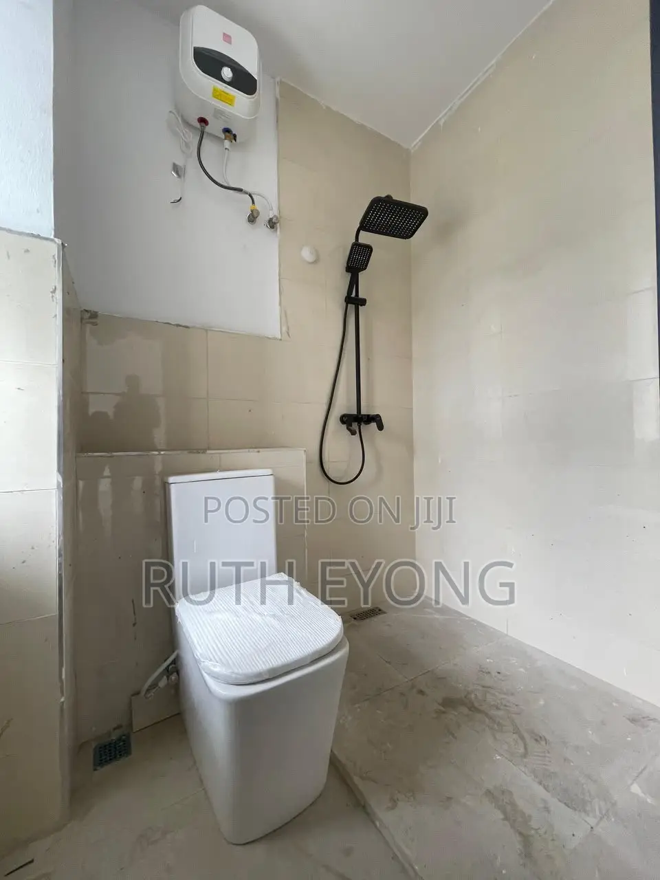 3bdrm Maisonette in Lekki Phase 1 Lagos for sale
