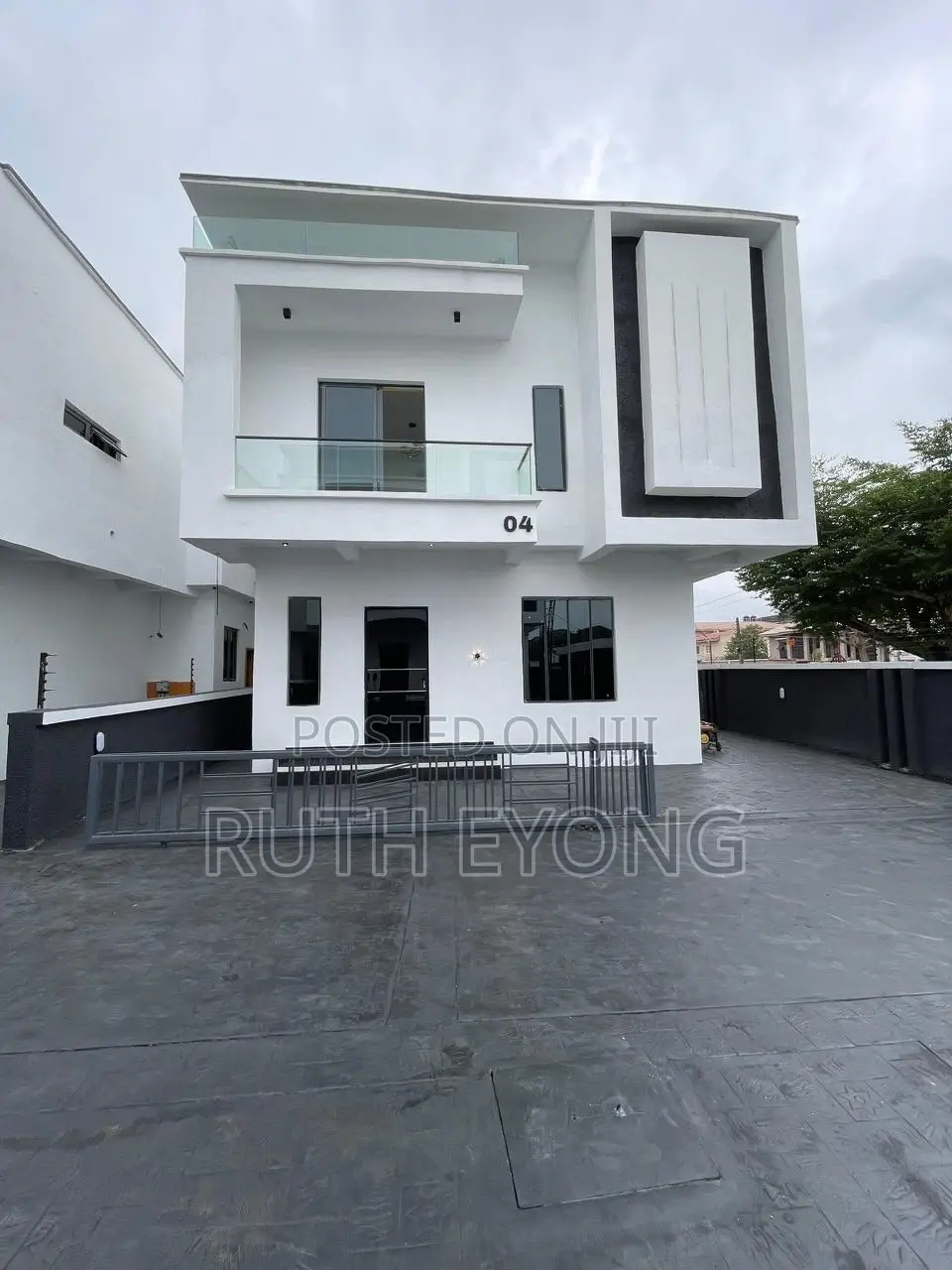 4bdrm Duplex in Idado Lekki Lagos for sale