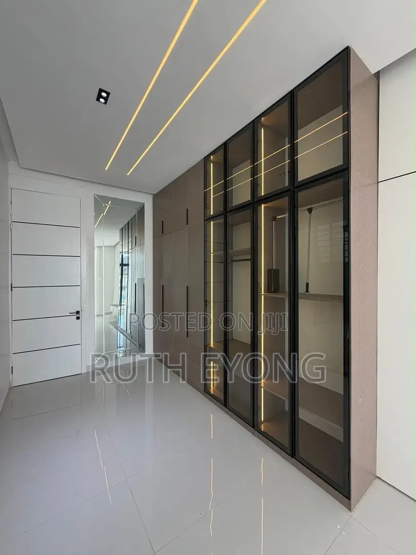 5bdrm Duplex in Orchid, Lekki Phase 1 for sale