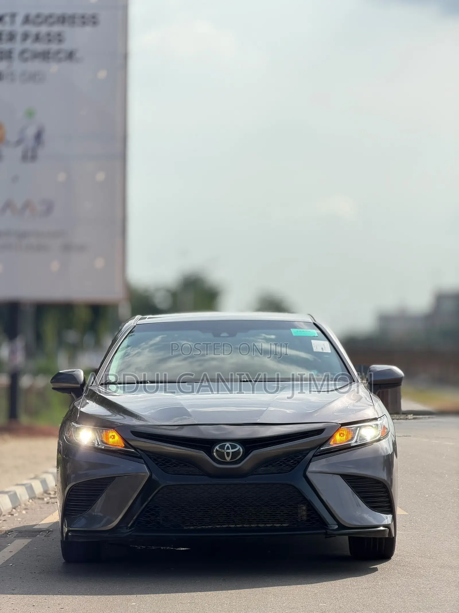 Toyota Camry 2018