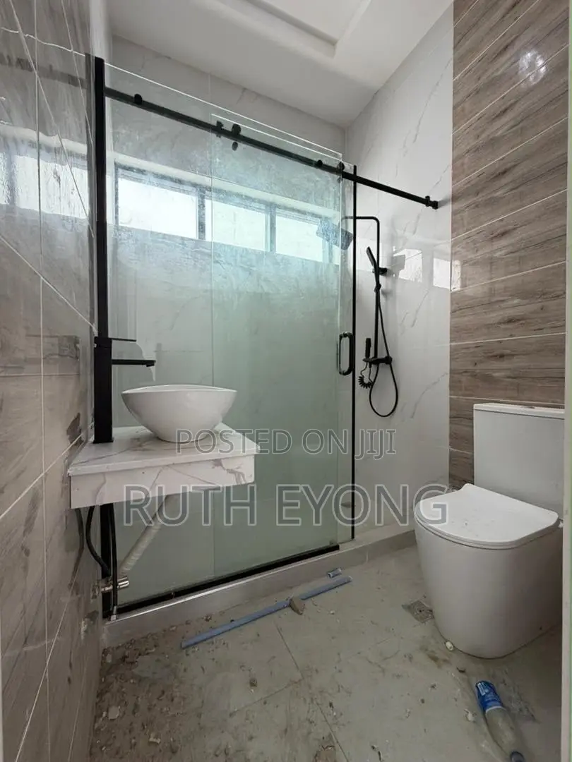 4bdrm Duplex in Chevron Lekki Lagos for sale
