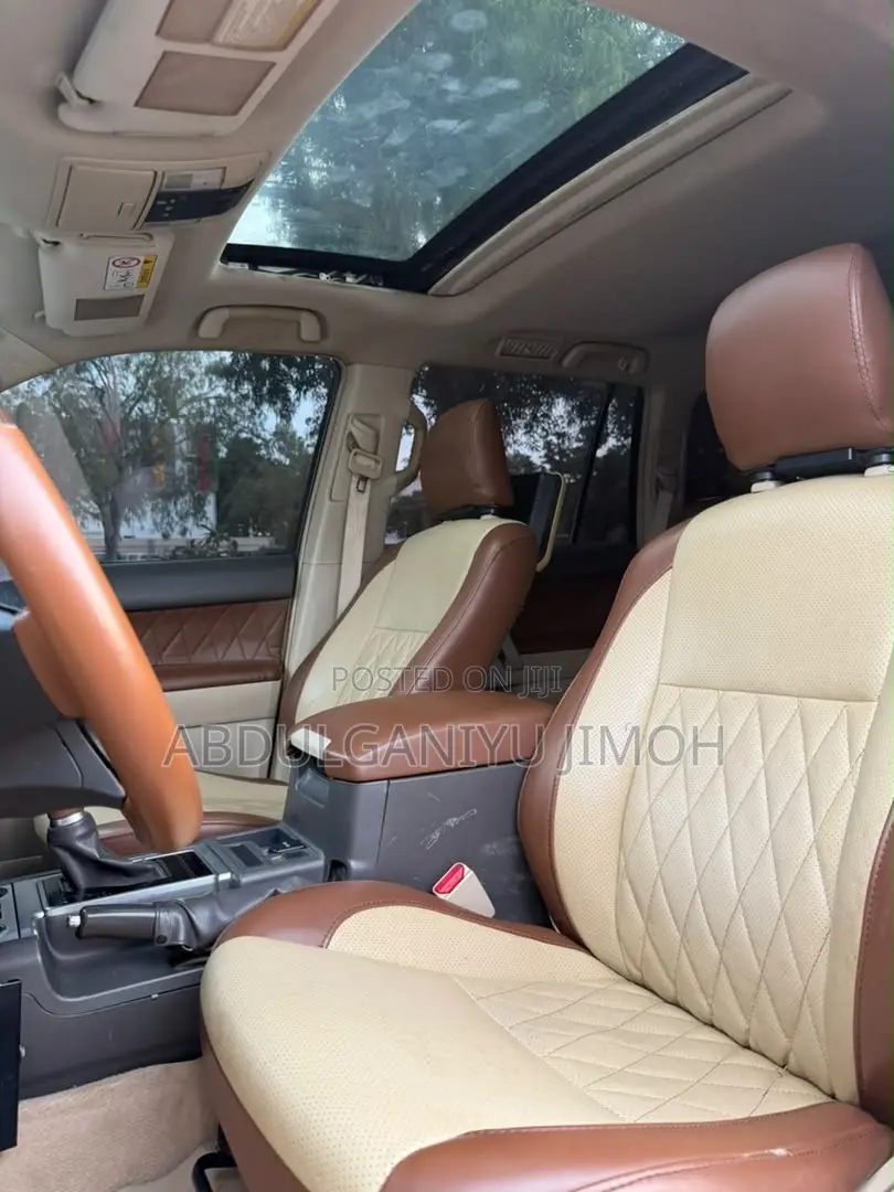 Toyota Land Cruiser Prado 2019 Black