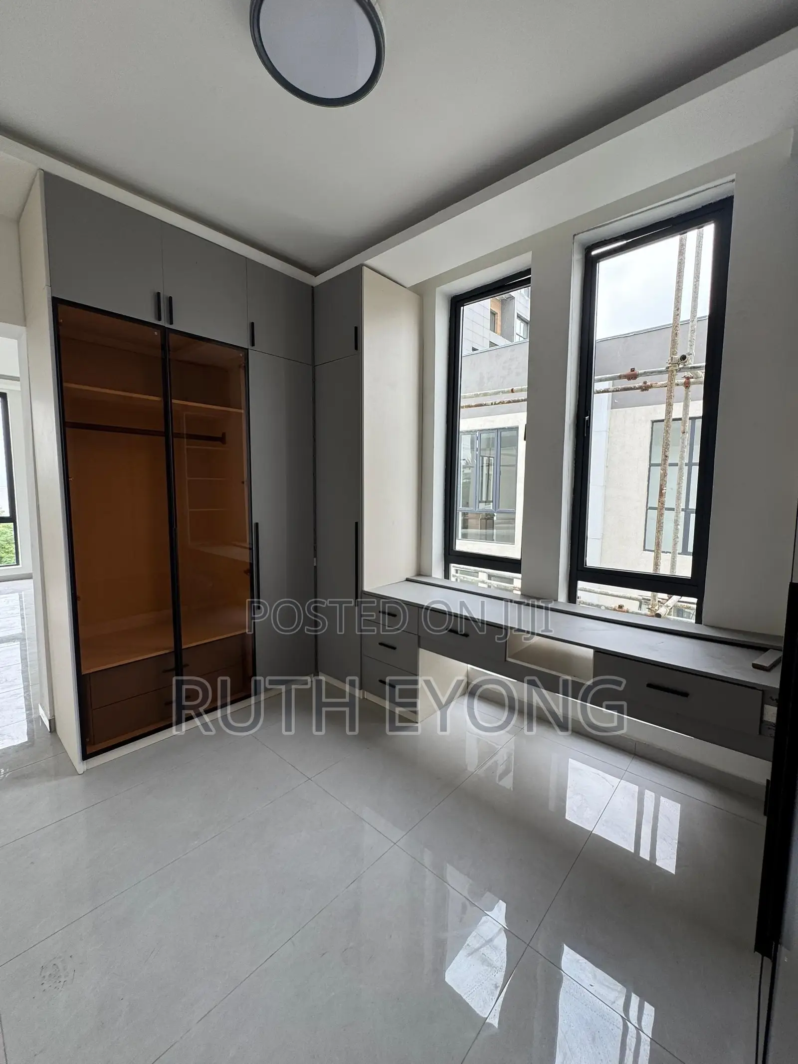 4bdrm Townhouse/Terrace in Lekki Phase 1 Lagos for sale