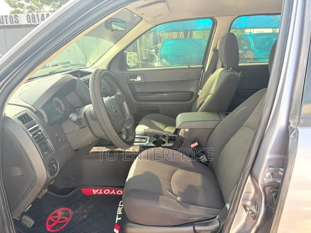 Mazda Tribute 2009 Gray