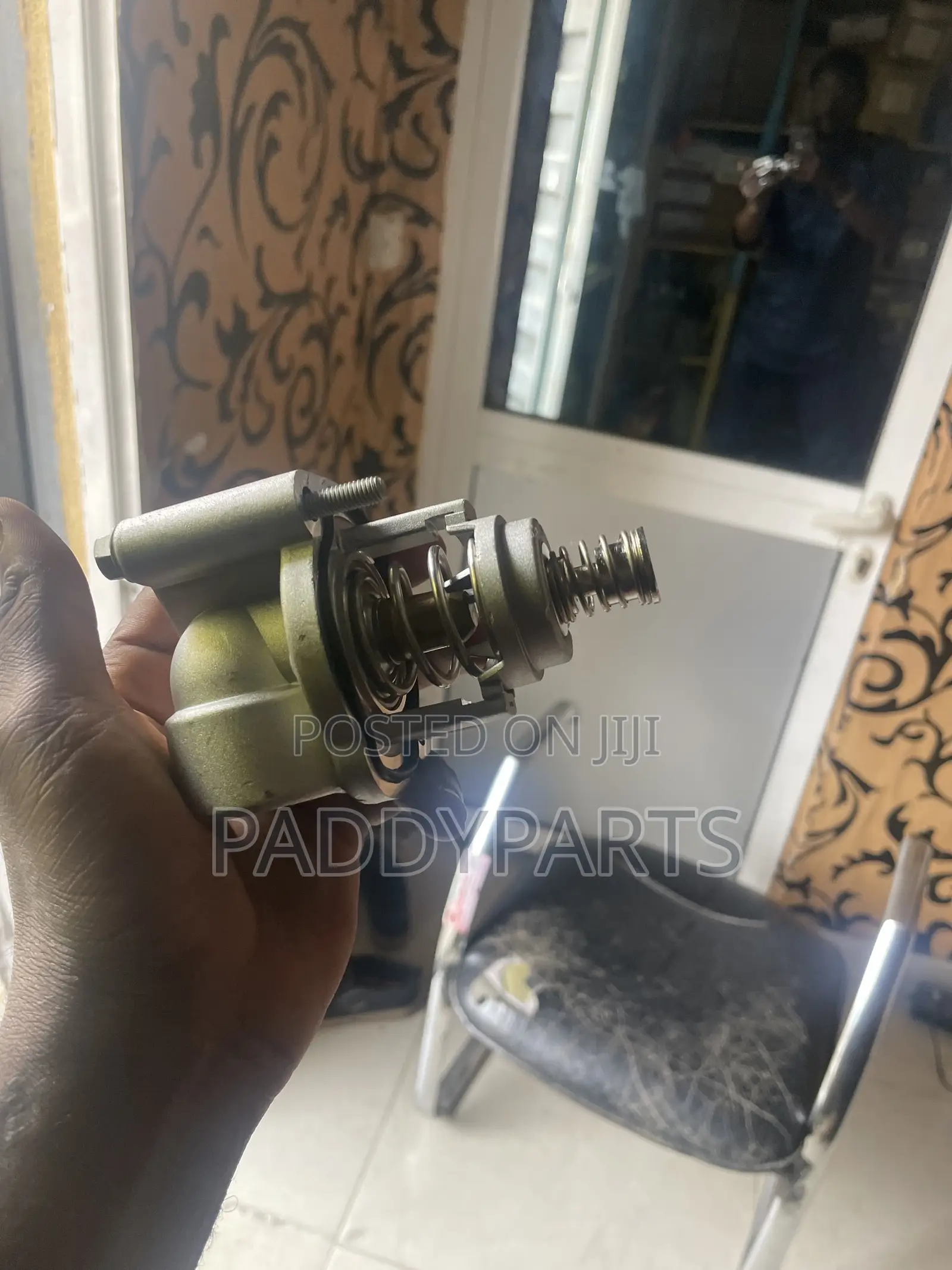 Cadillac XT5 XT6 Engine Coolant Thermostat Housing 