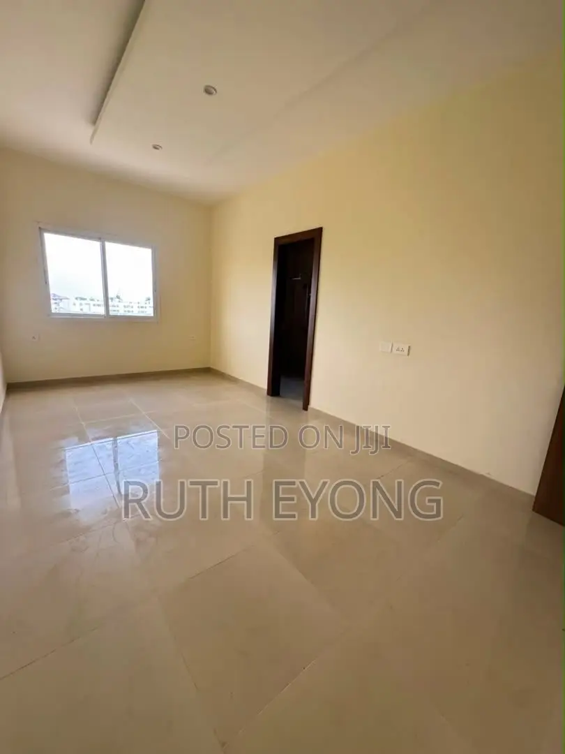 2bdrm Apartment in Victoria Island for sale