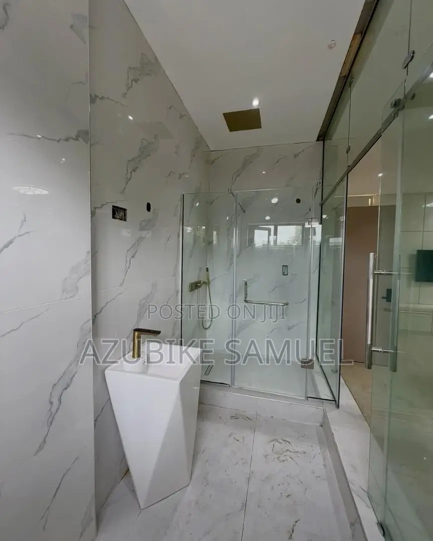 Furnished 4bdrm Penthouse in Old Ikoyi,Lagos for sale