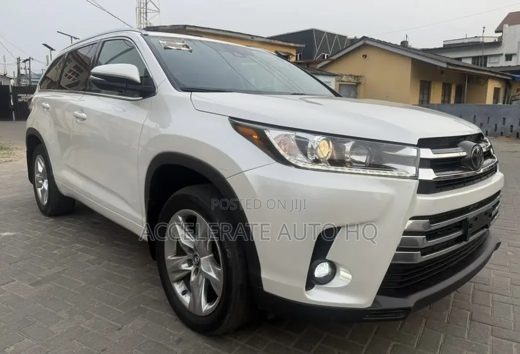 Toyota Highlander Limited 2019 Off white