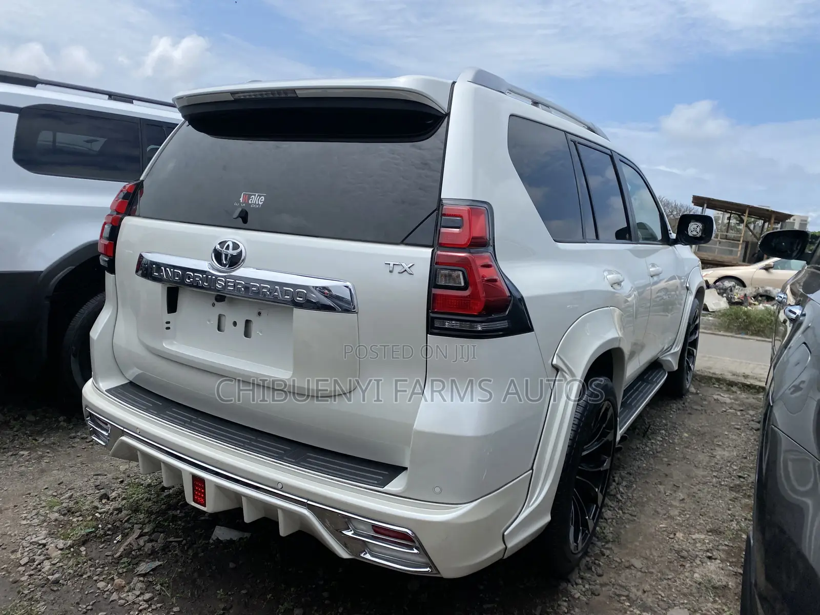 Toyota Land Cruiser Prado 4.0 Petrol TX 2022 White