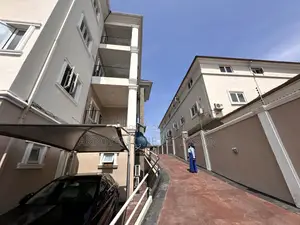 3bdrm Apartment in Wuye for rent