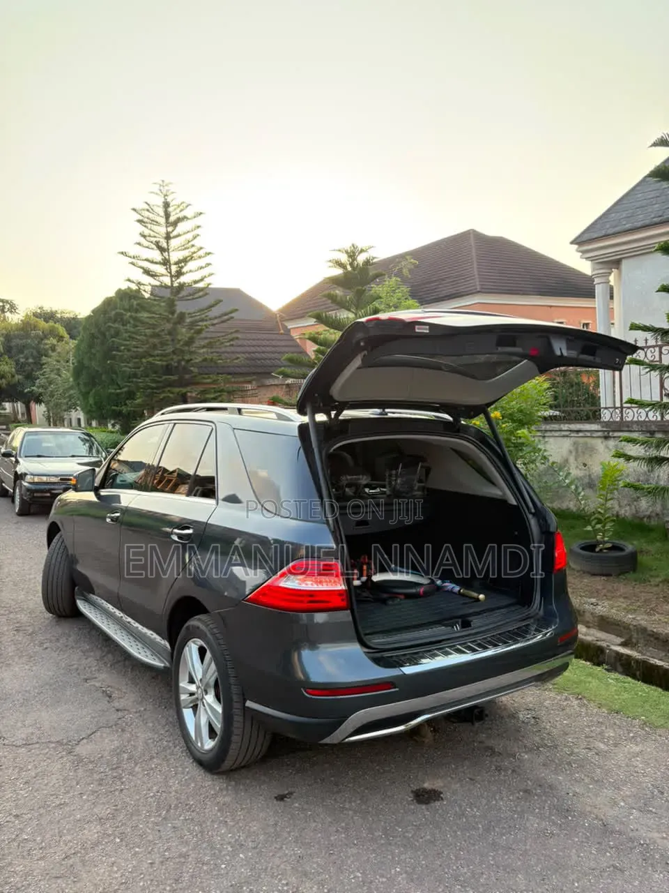 Mercedes-Benz M Class ML350 4MATIC 4dr SUV AWD (3.5L 6cyl 7A) 2014 Gray