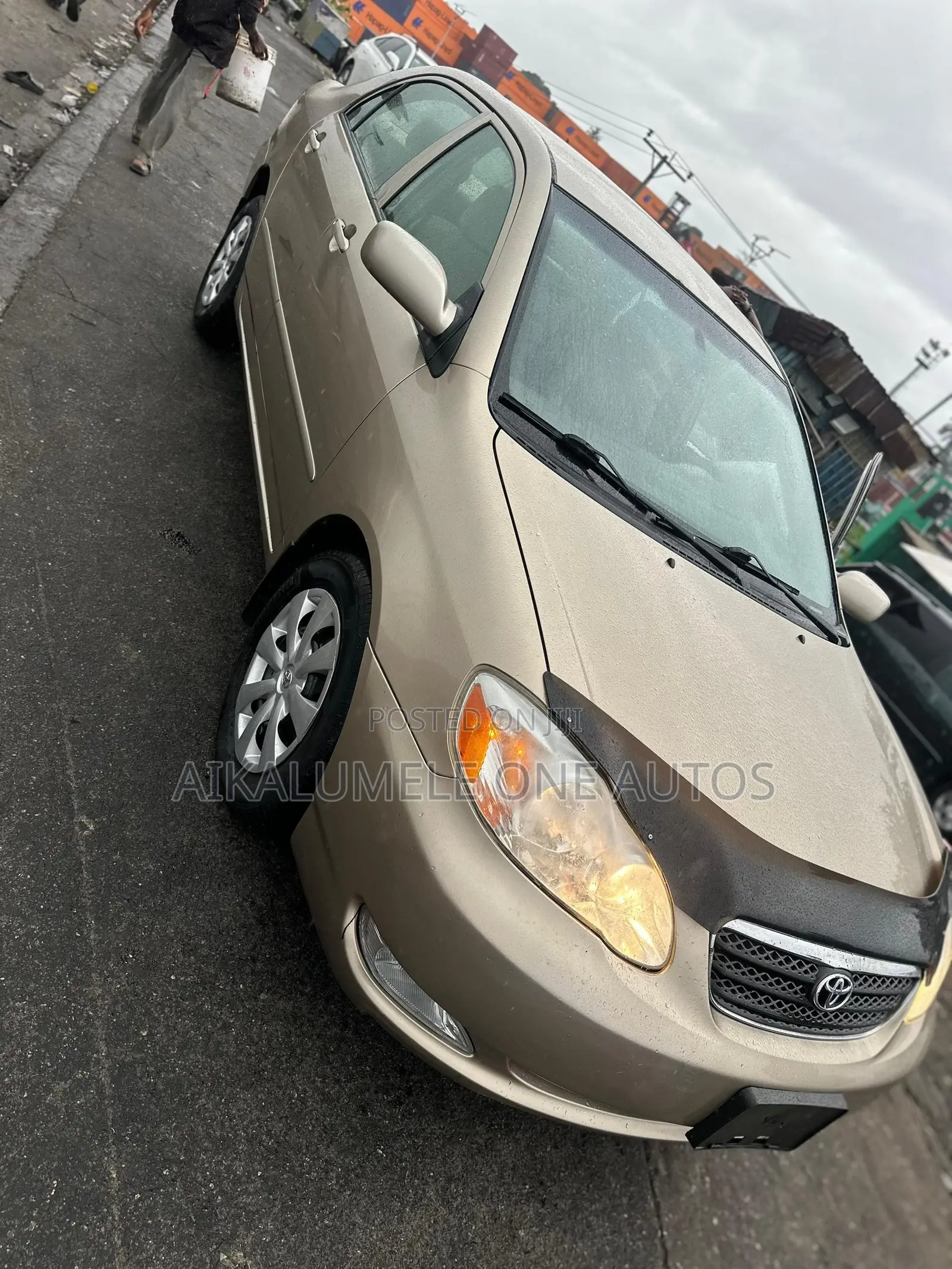 Toyota Corolla LE 2007 Gold