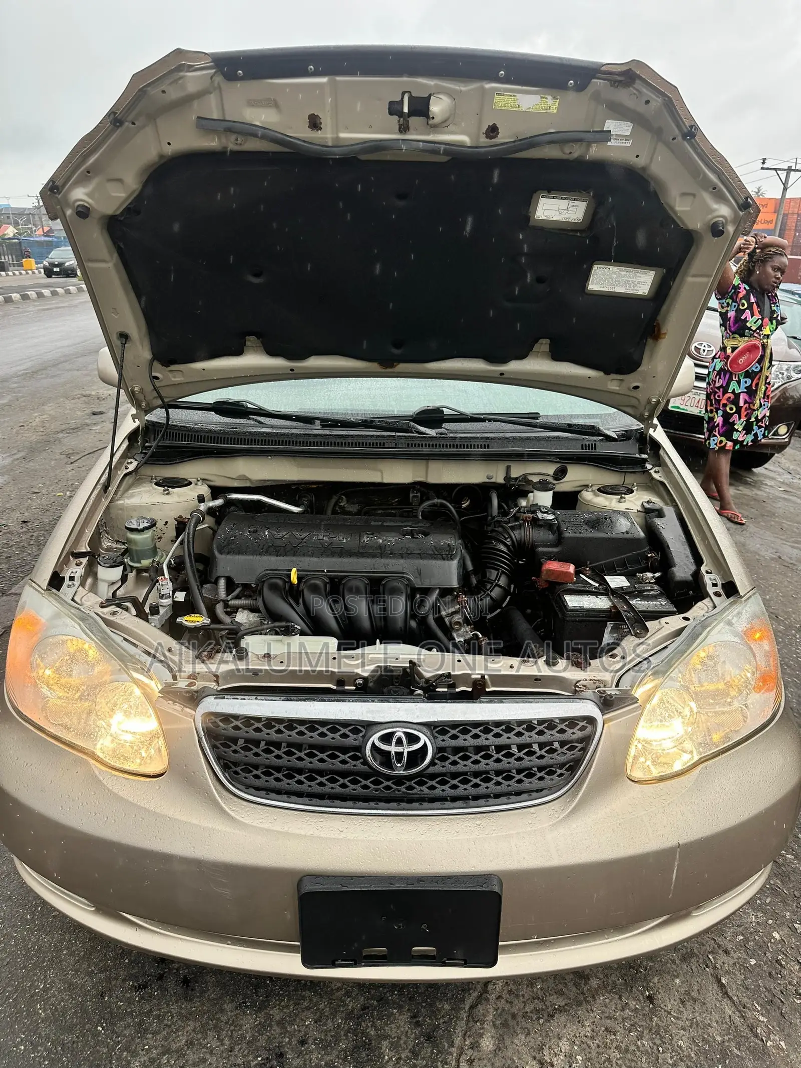 Toyota Corolla LE 2007 Gold