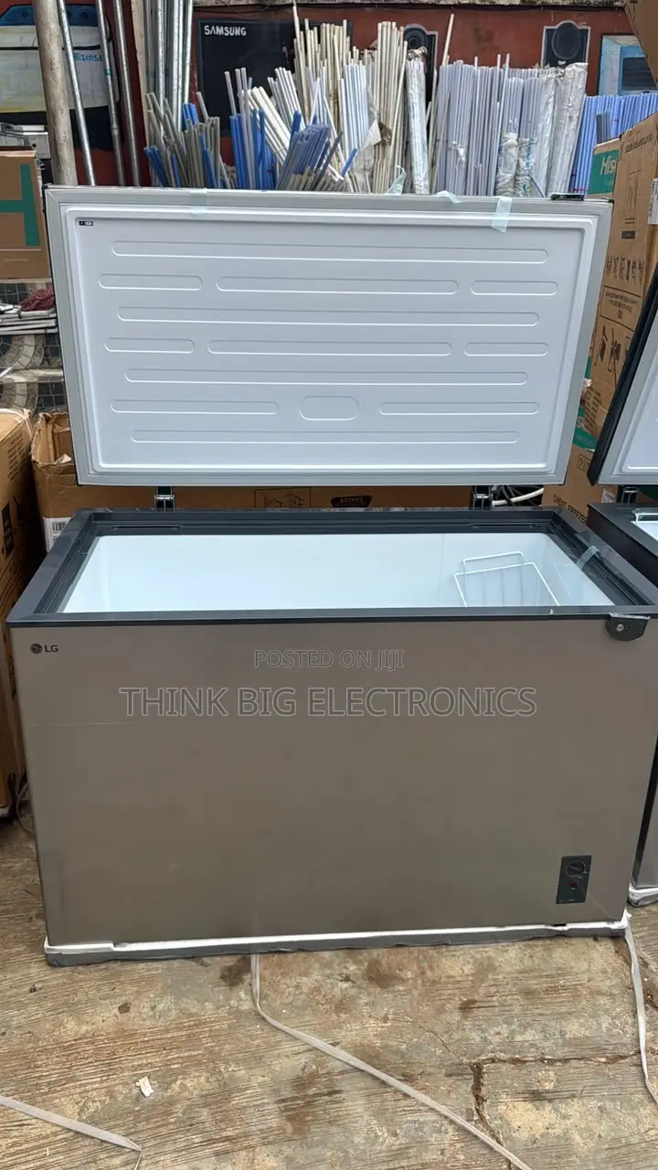 LG Chest Freezer R600Gas 400L