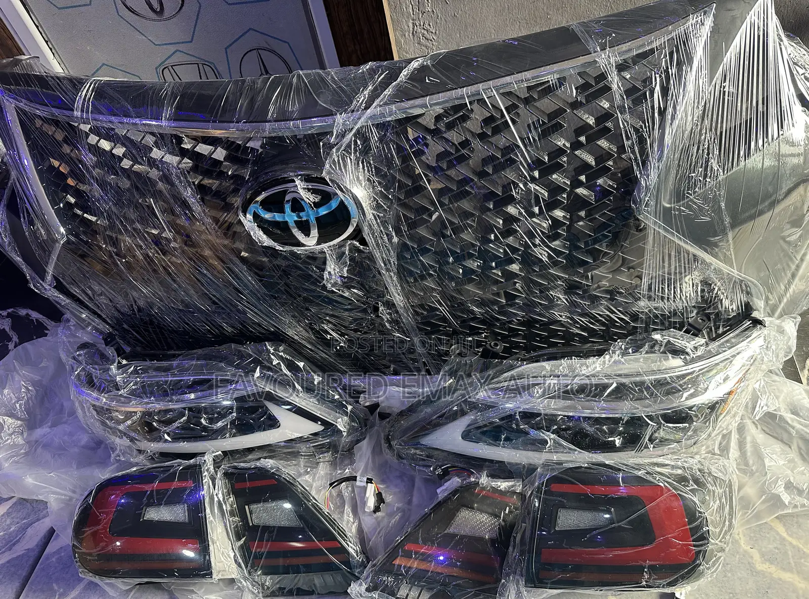 Upgrade Kits for Toyota Corolla 2008 to 2012 Lexus Face