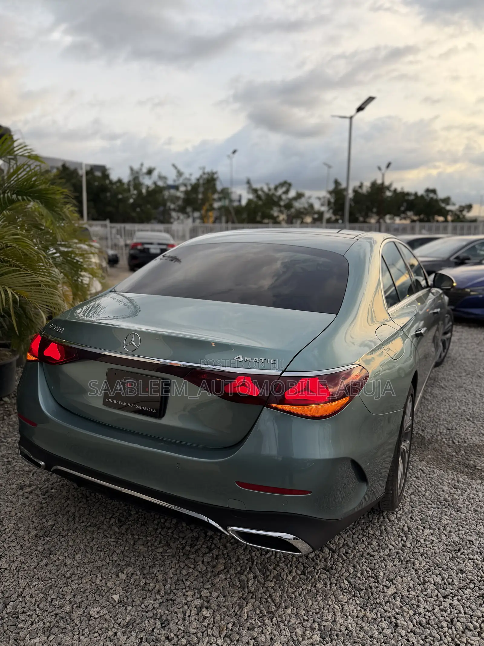Mercedes-Benz E350 2024 Green