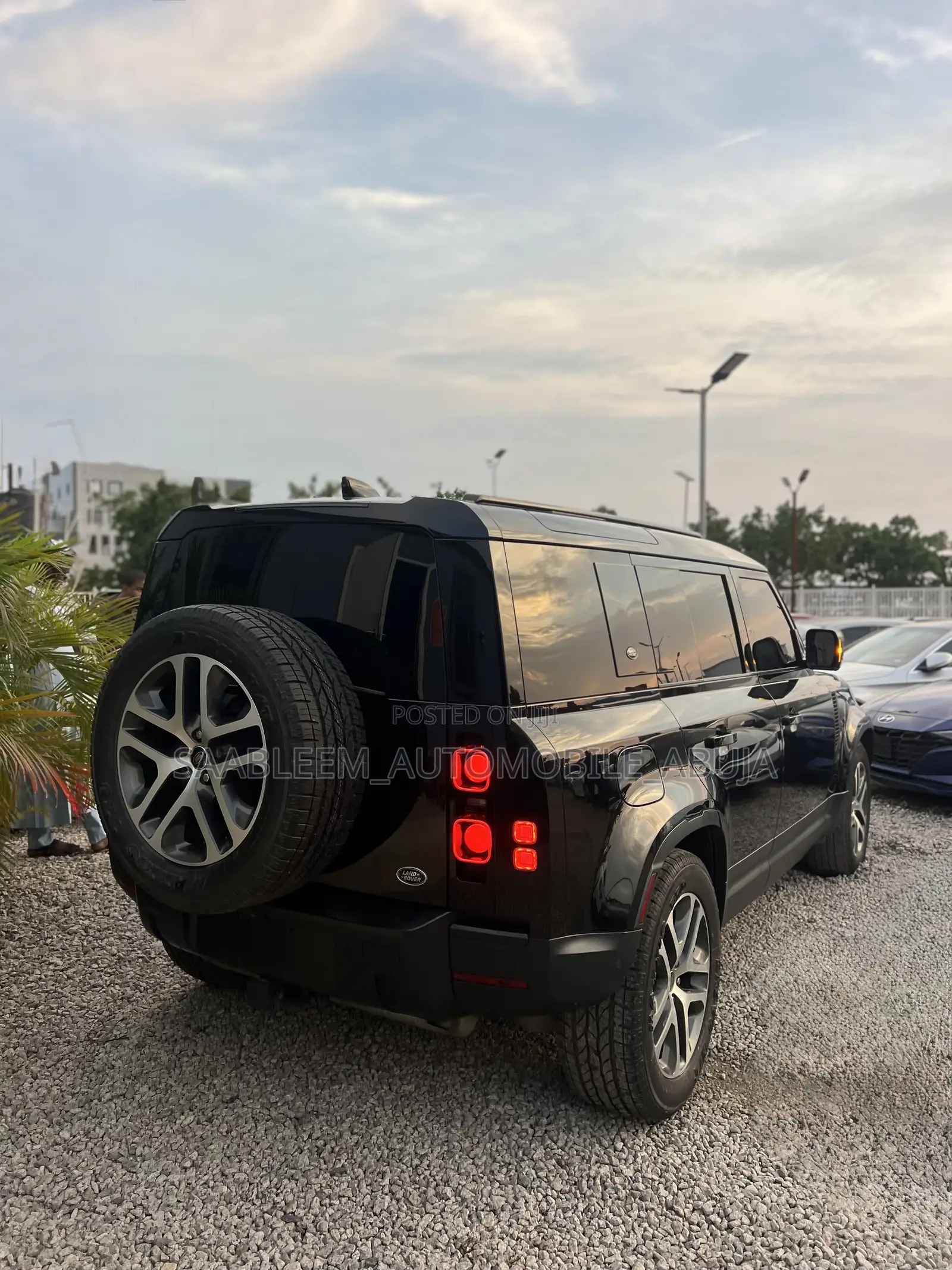 Land Rover Defender 2021 Black