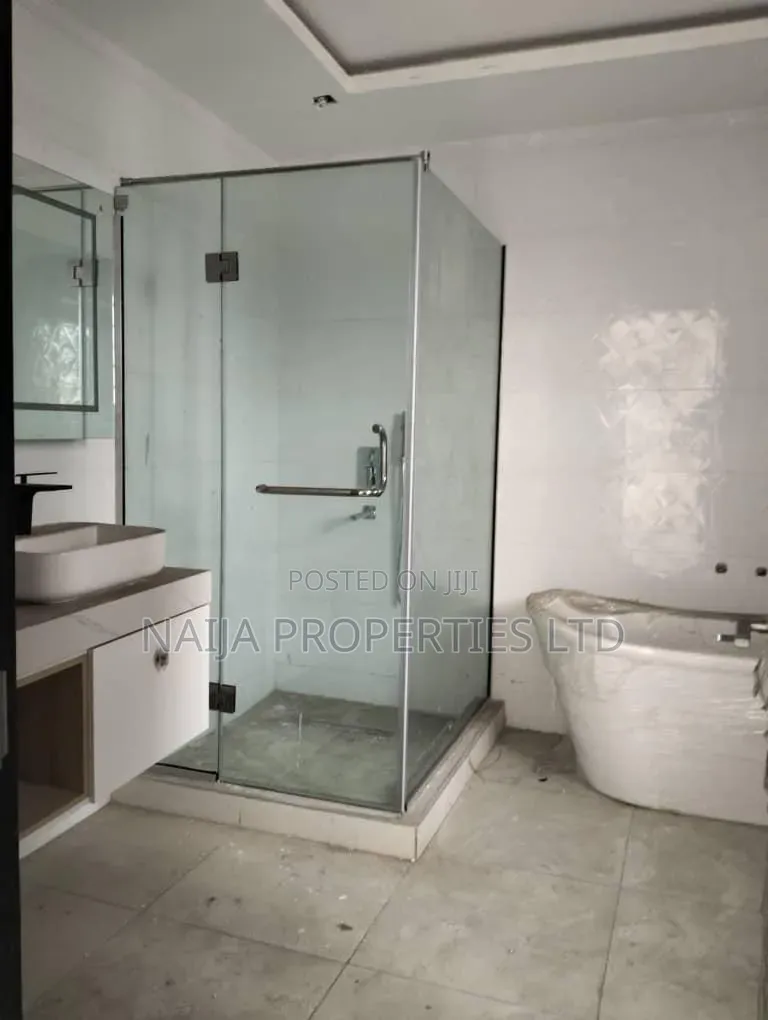 2units of 5 Bedroom Duplex With Bq at Lekki Phase 1 Right for Rent