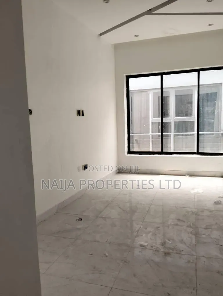 2units of 5 Bedroom Duplex With Bq at Lekki Phase 1 Right for Rent