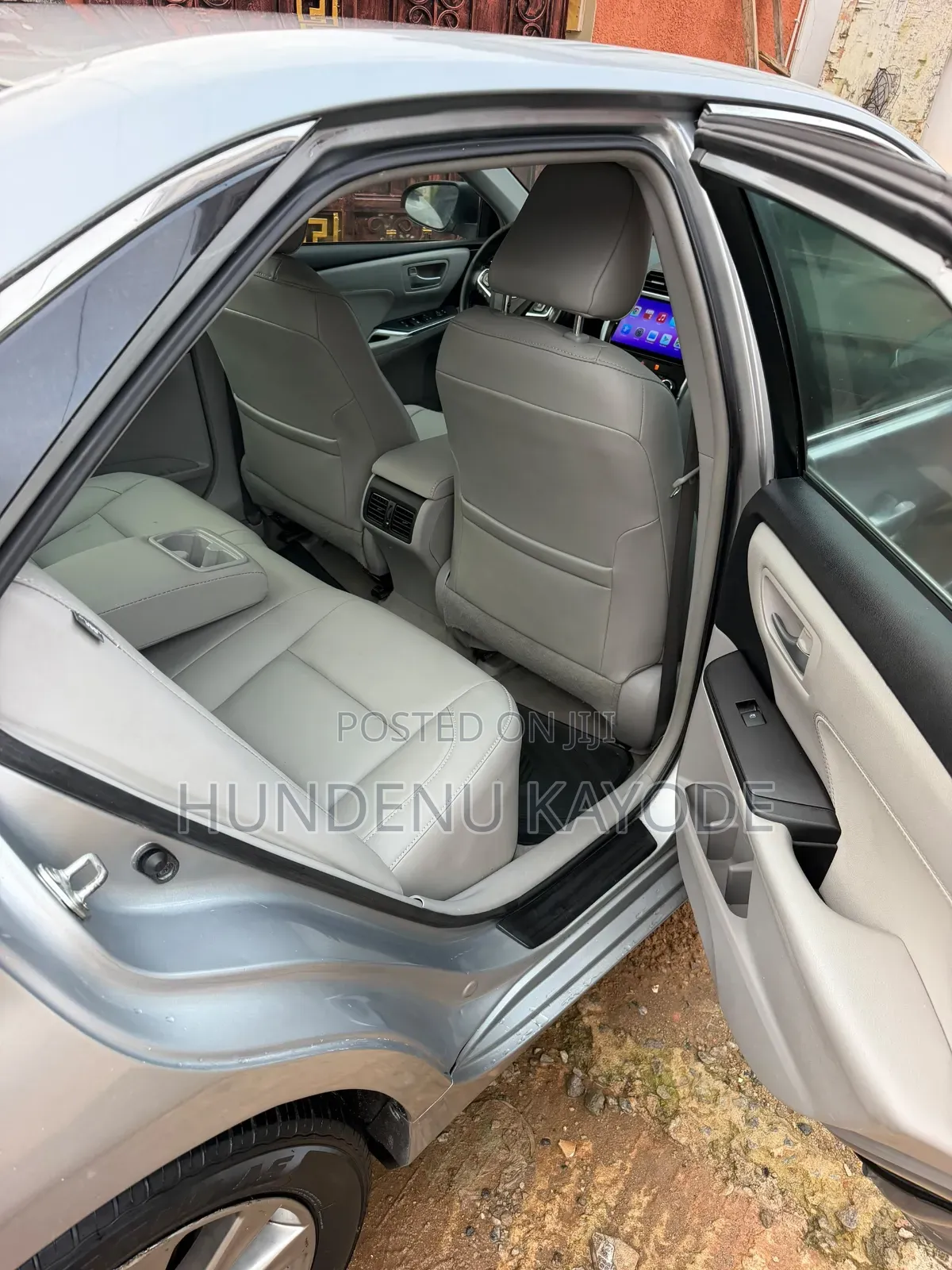 Toyota Camry XSE 4dr Sedan (2.5L 4cyl 6A) 2015 Silver
