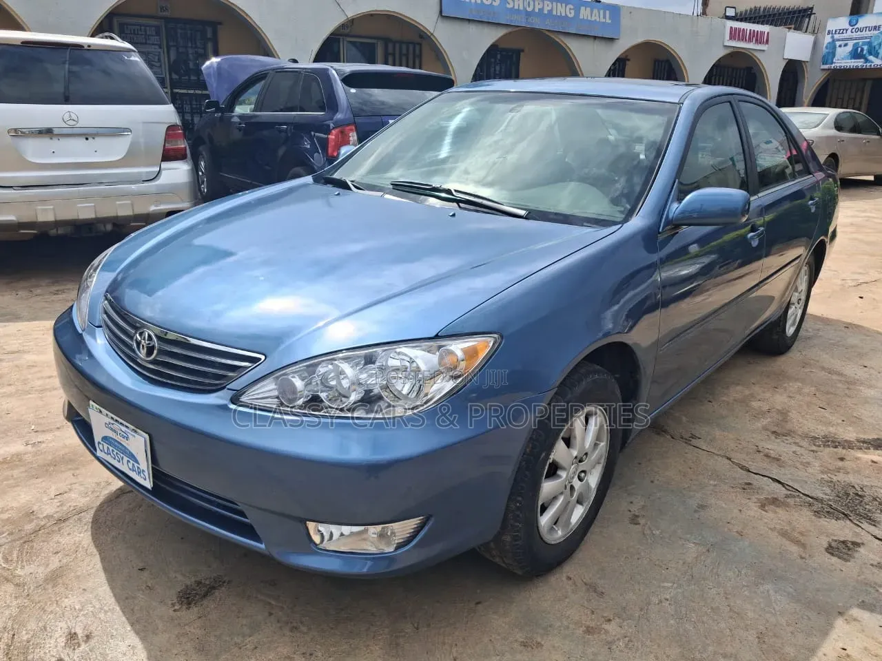 Toyota Camry XLE V6 Sedan (3.0L 6cyl A5) 2003 Blue