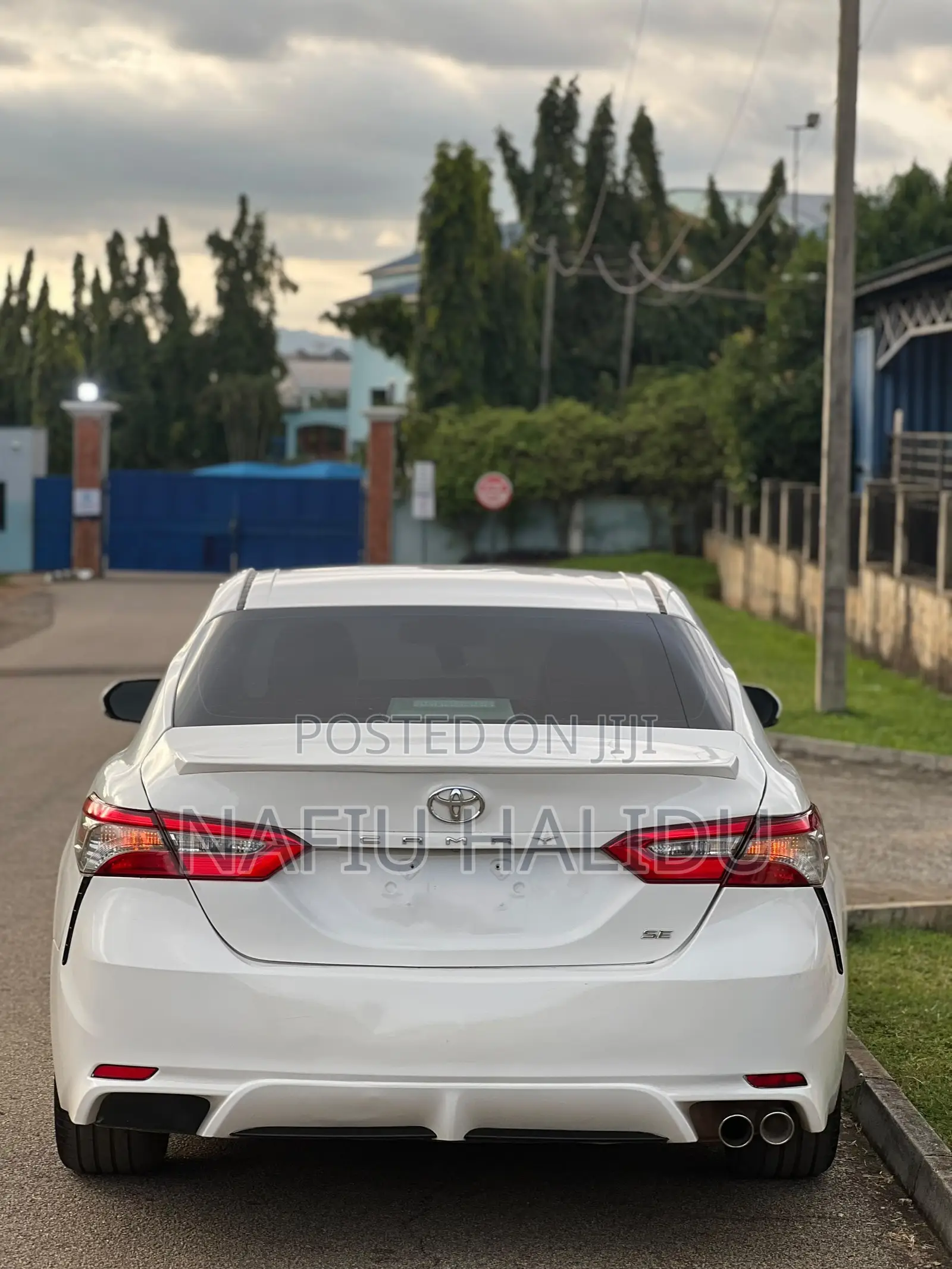 Toyota Camry 2018 White