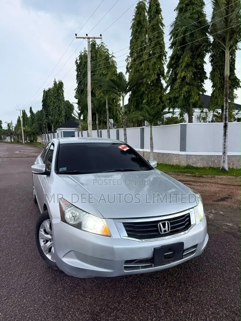 Honda Accord 2008 Silver