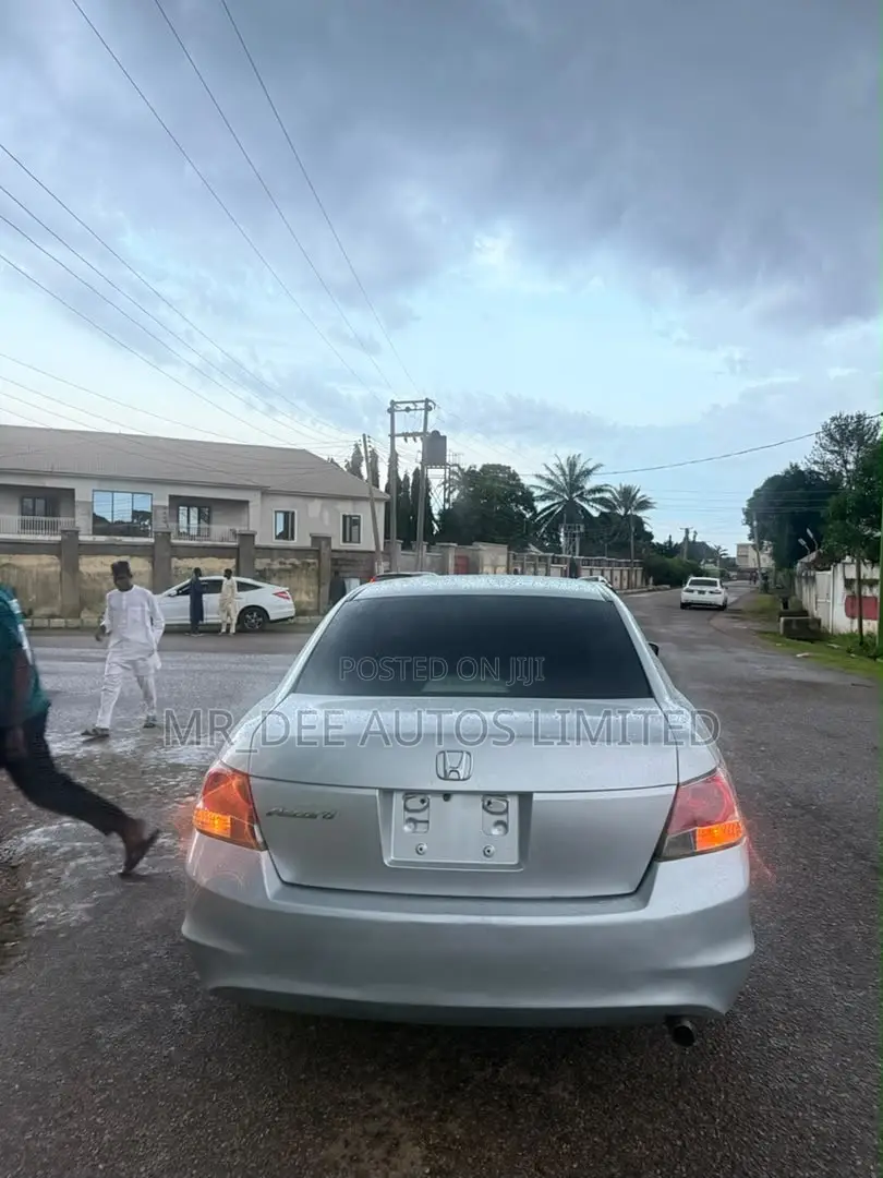 Honda Accord 2008 Silver