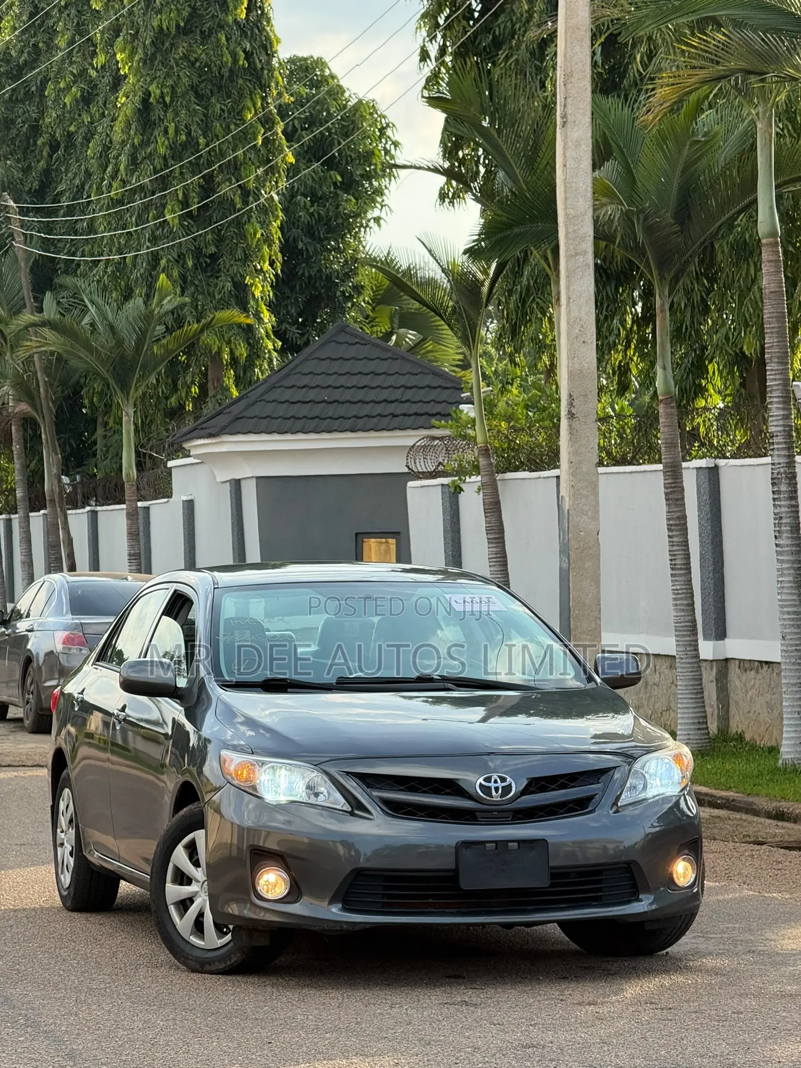 Toyota Corolla 2012 Gray
